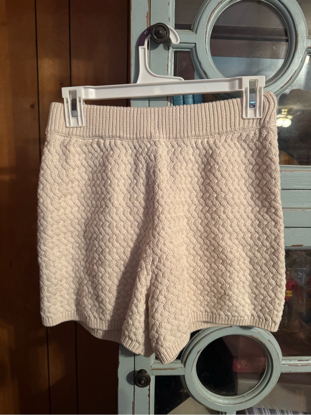 Cozy Knit Women's Shorts - Cream Free-est Size Small So Soft B8